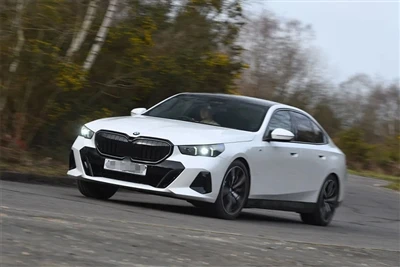 BMW 5-ös sorozat Core and Heart