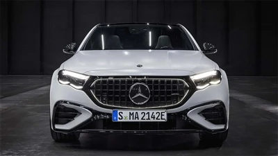 Megjelent a Mercedes-Benz AMG E53 szedán és kombi